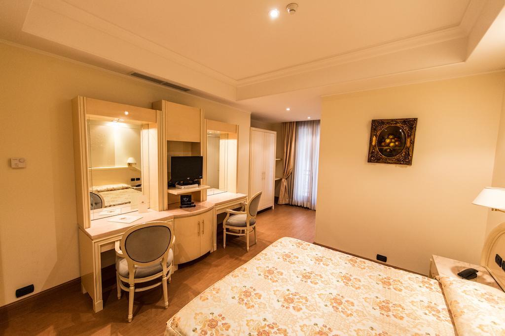 Lh Hotel Domus Caesari Marino Camera foto