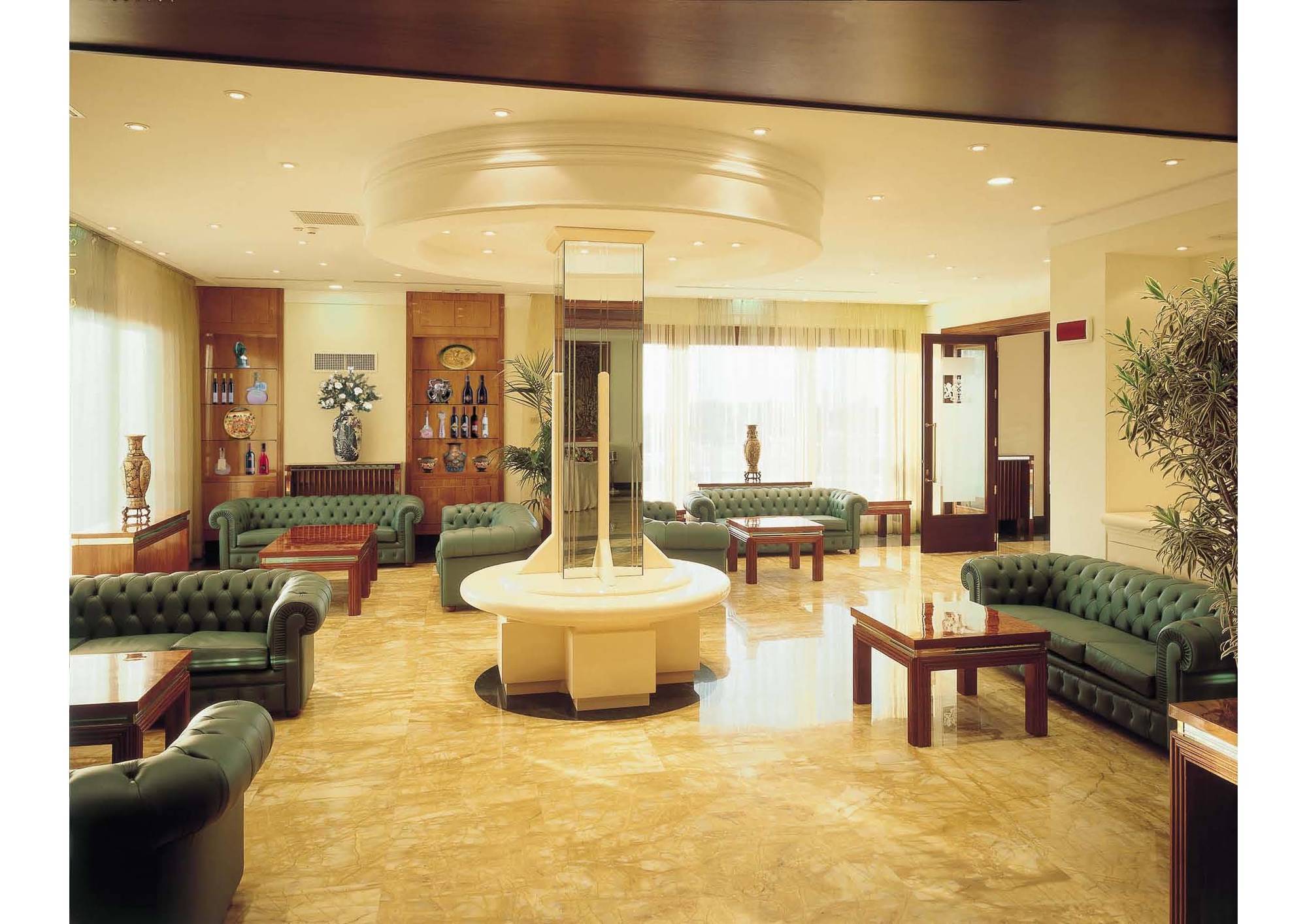 Lh Hotel Domus Caesari Marino Interno foto